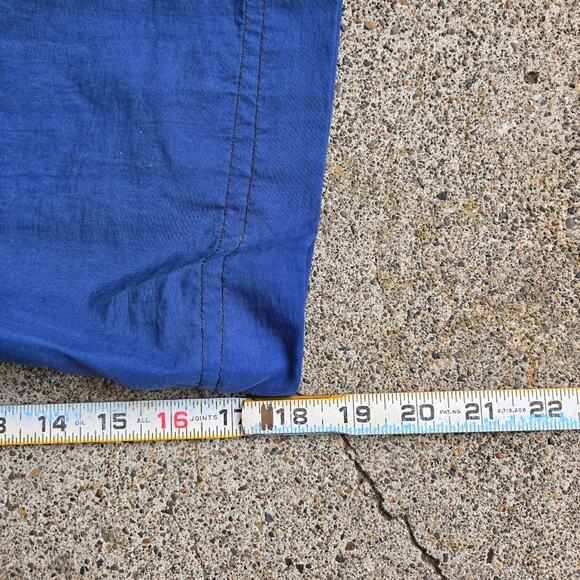 Vtg 90s UNDER THE WEATHER Plain Two Tone Baggy Outdoors Cargo Shorts Canada Made - Picture 7 of 7